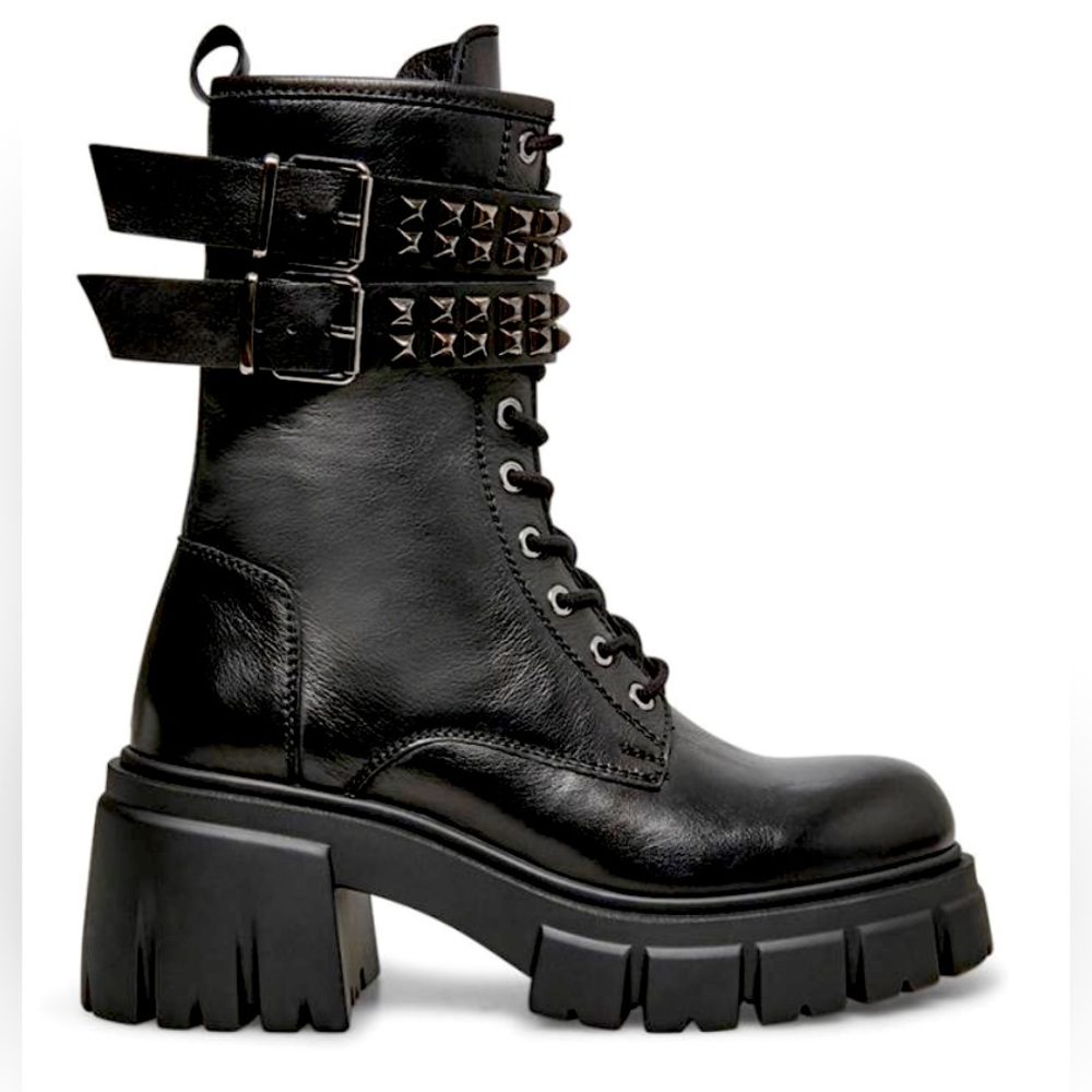 Steve Madden Leather Boots